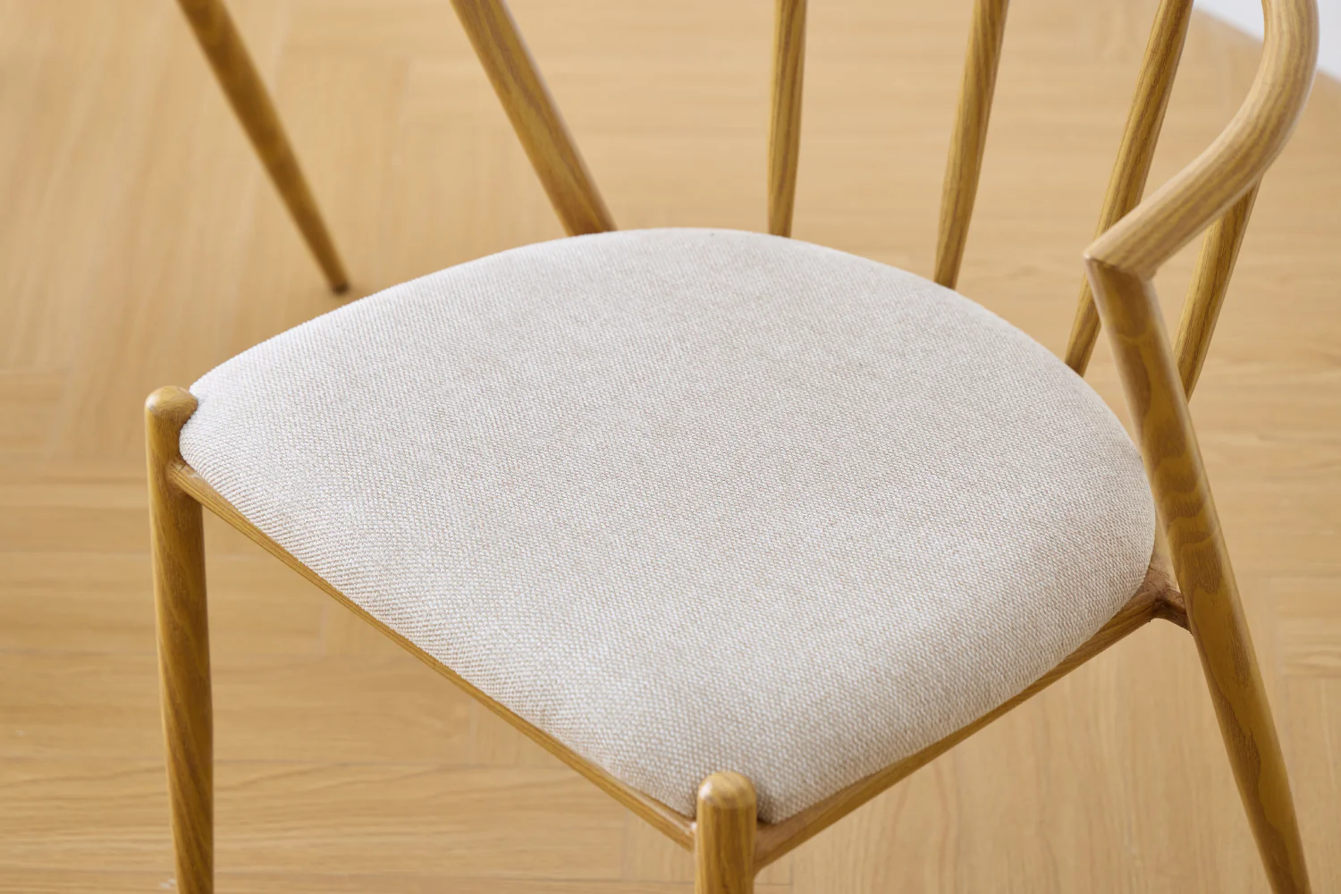 Bella matstol - Eklook med beige klädd sits - Image 10
