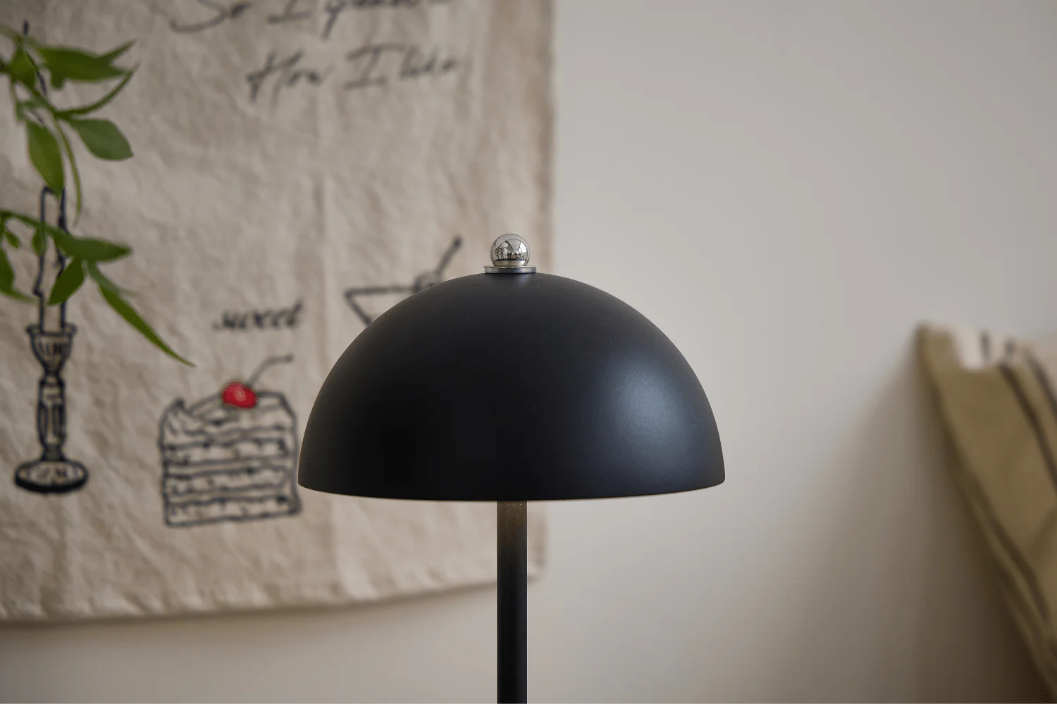 Bloom bordslampa Svart - Image 5