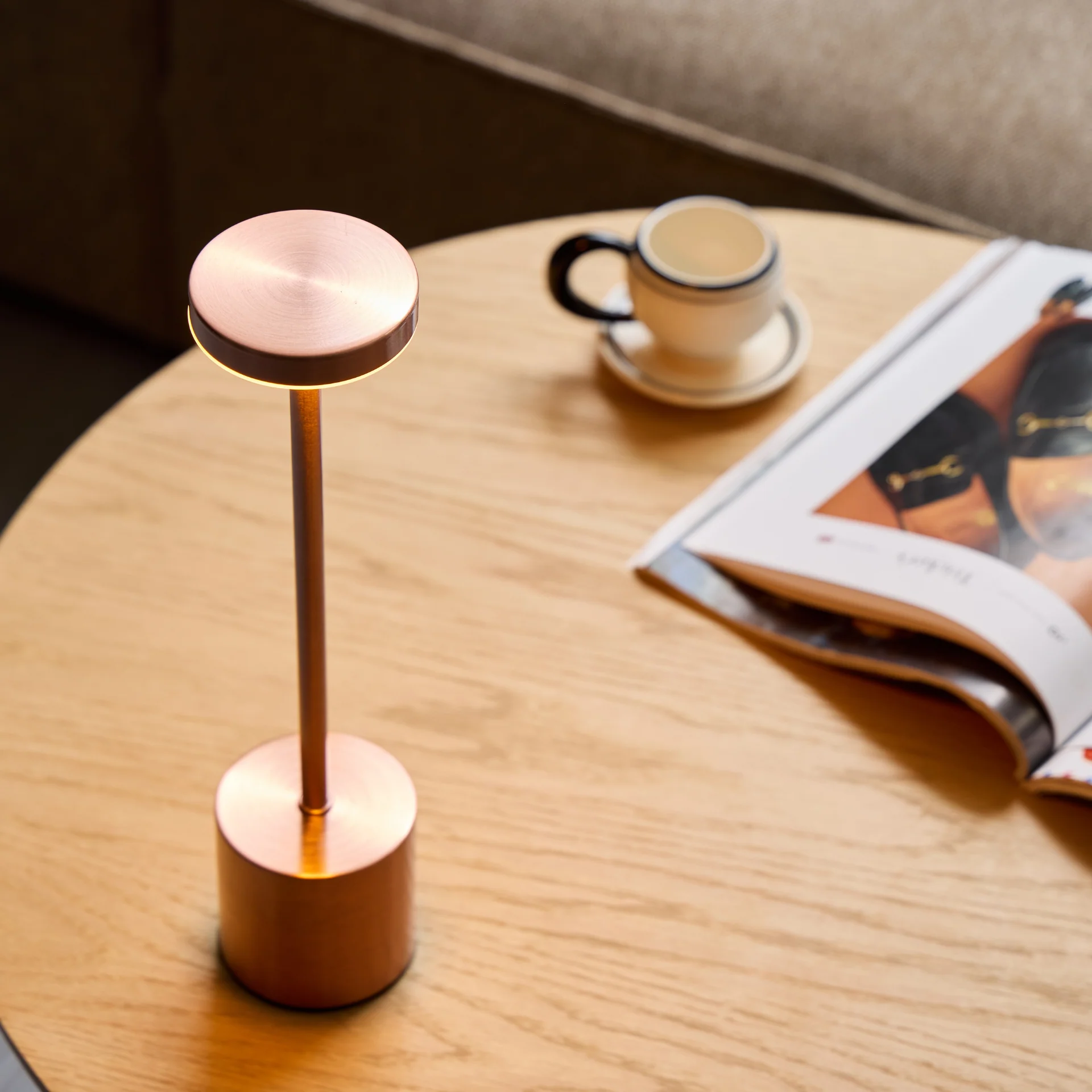 Elvis LED bordslampa brons - Image 9