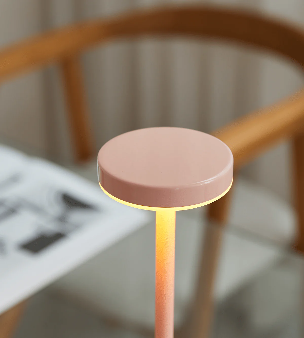 Elvis LED-bordslampa Rosa - Image 4