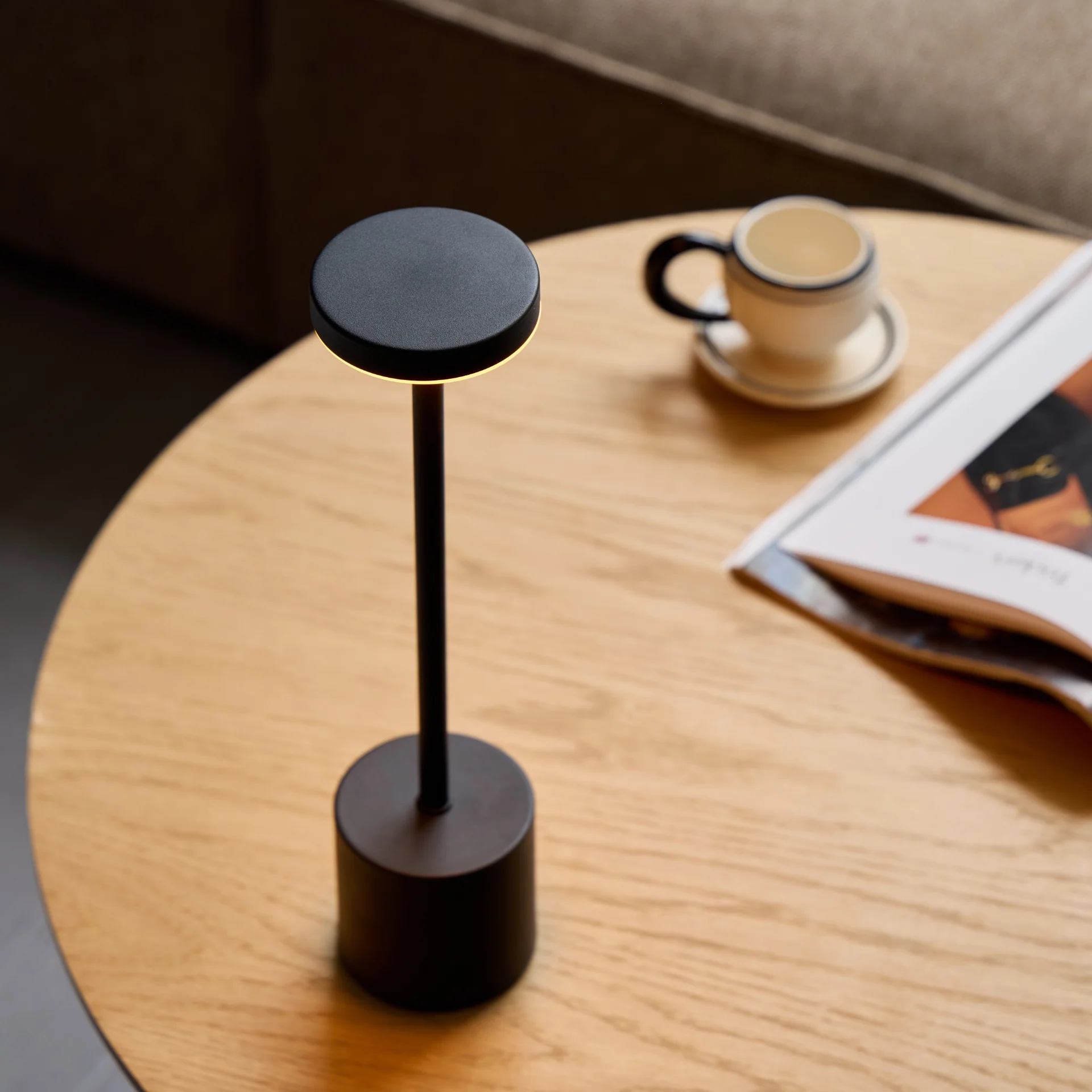 Elvis LED bordslampa svart - Image 8