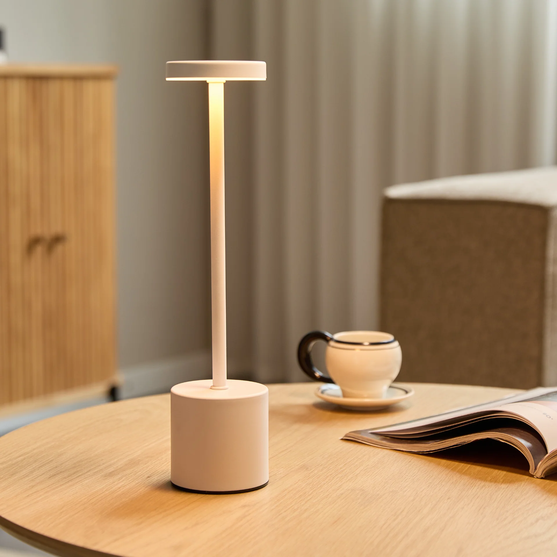 Elvis LED bordslampa vit - Image 10