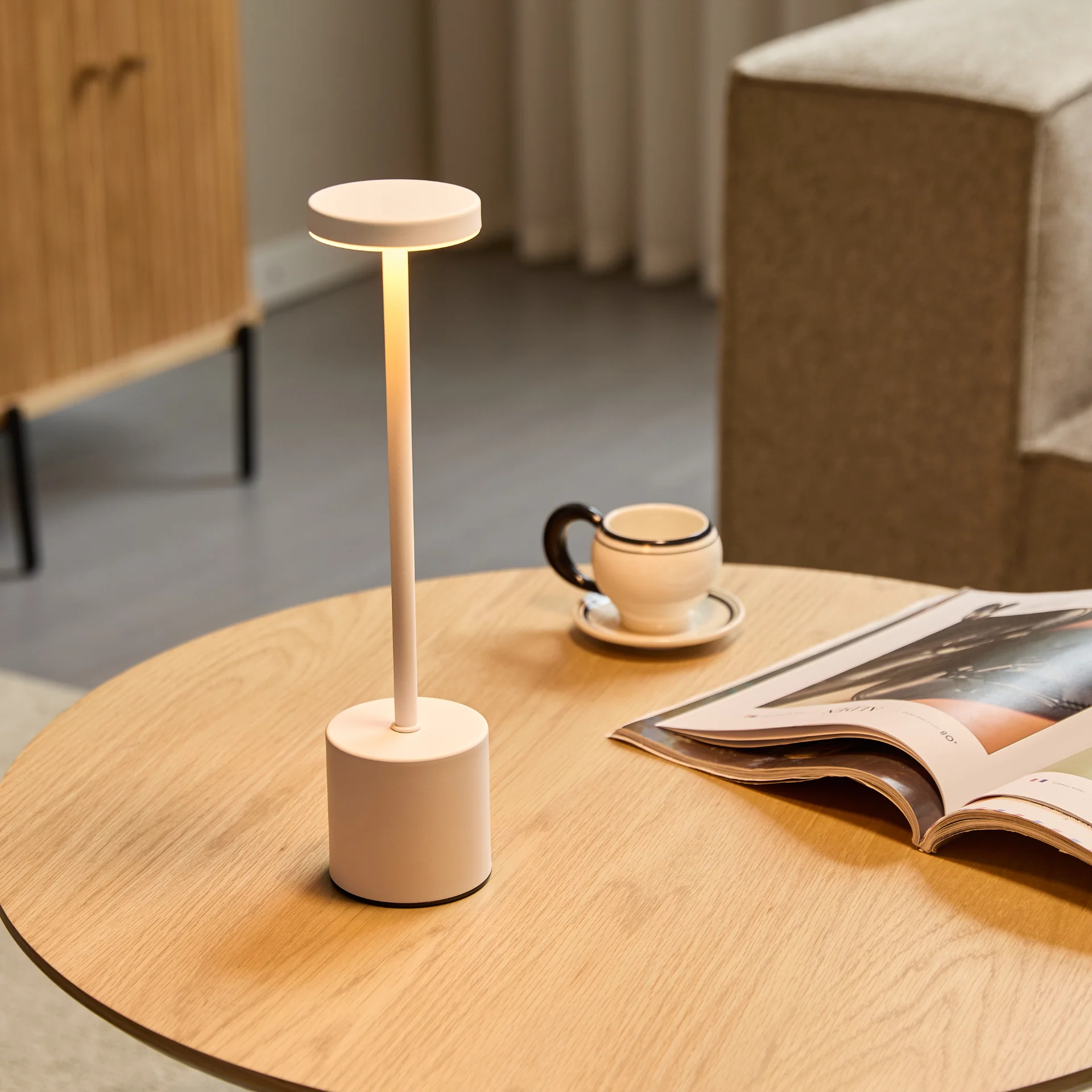 Elvis LED bordslampa vit - Image 7