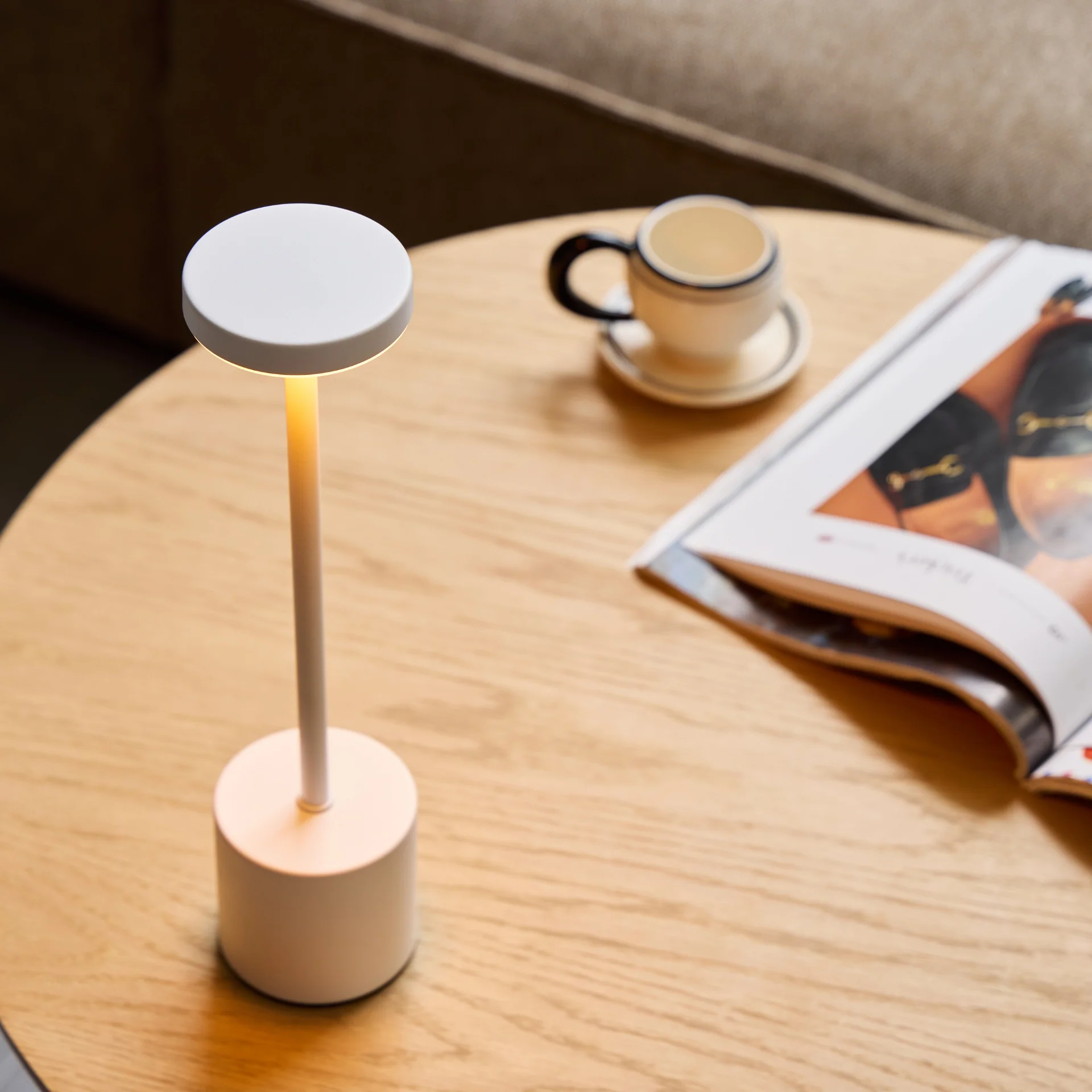 Elvis LED bordslampa vit - Image 9
