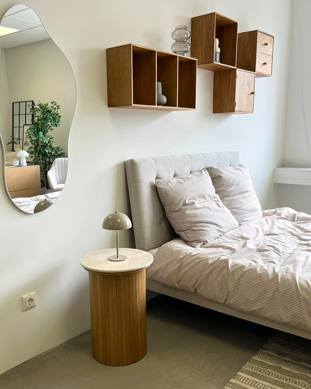 Miniatyrbild 2
