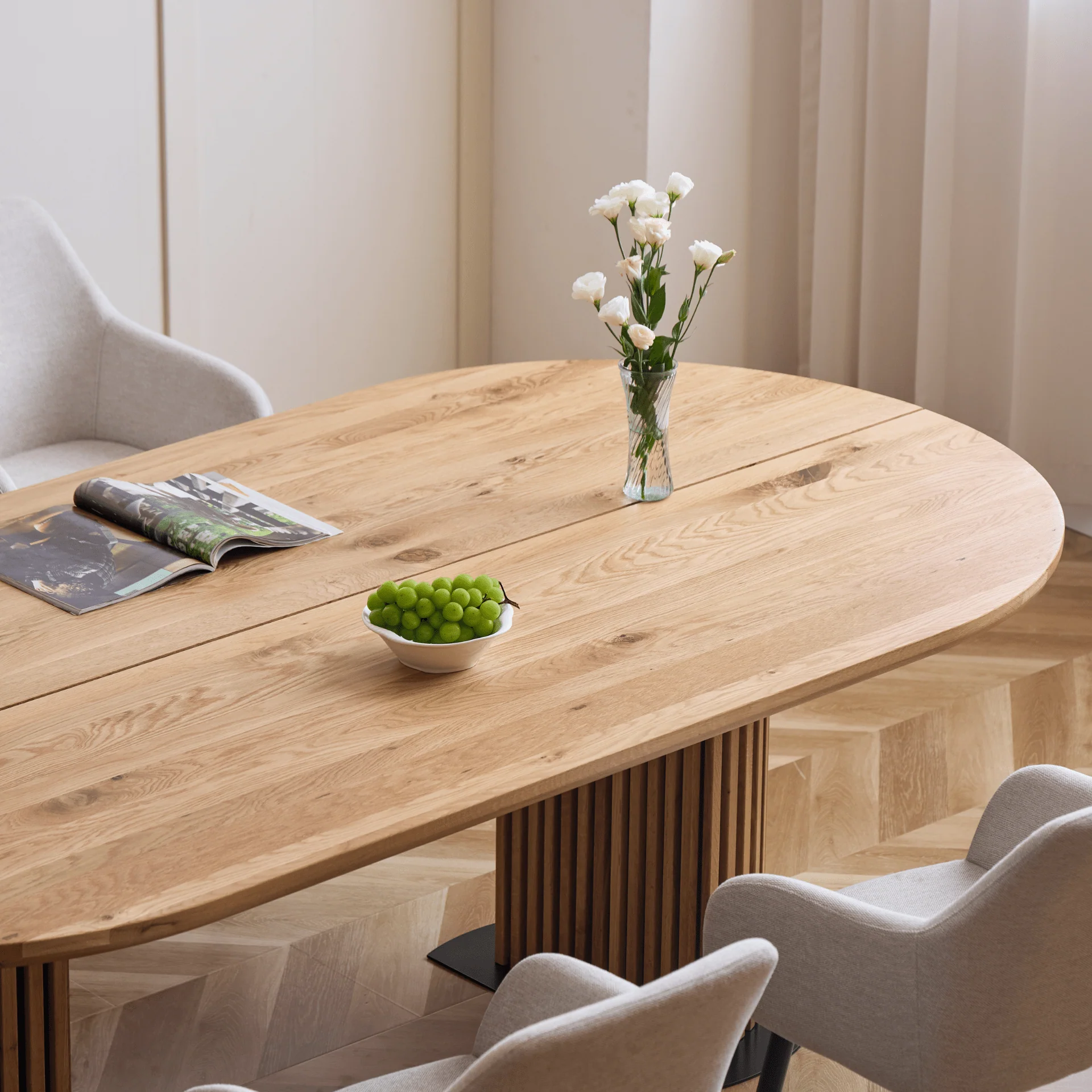 Matteo - Plankbord med lamellunderrede i oljad/naturell massiv ek 300x120x77 cm - Image 5