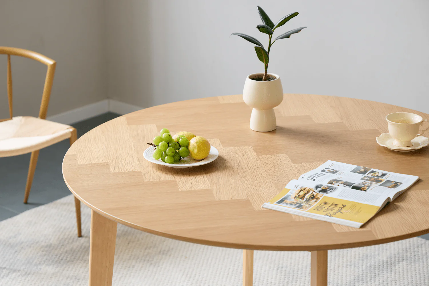 Miles - Runt matbord Ø120 cm i oljad ekfanér med fiskbensmönster - Image 11