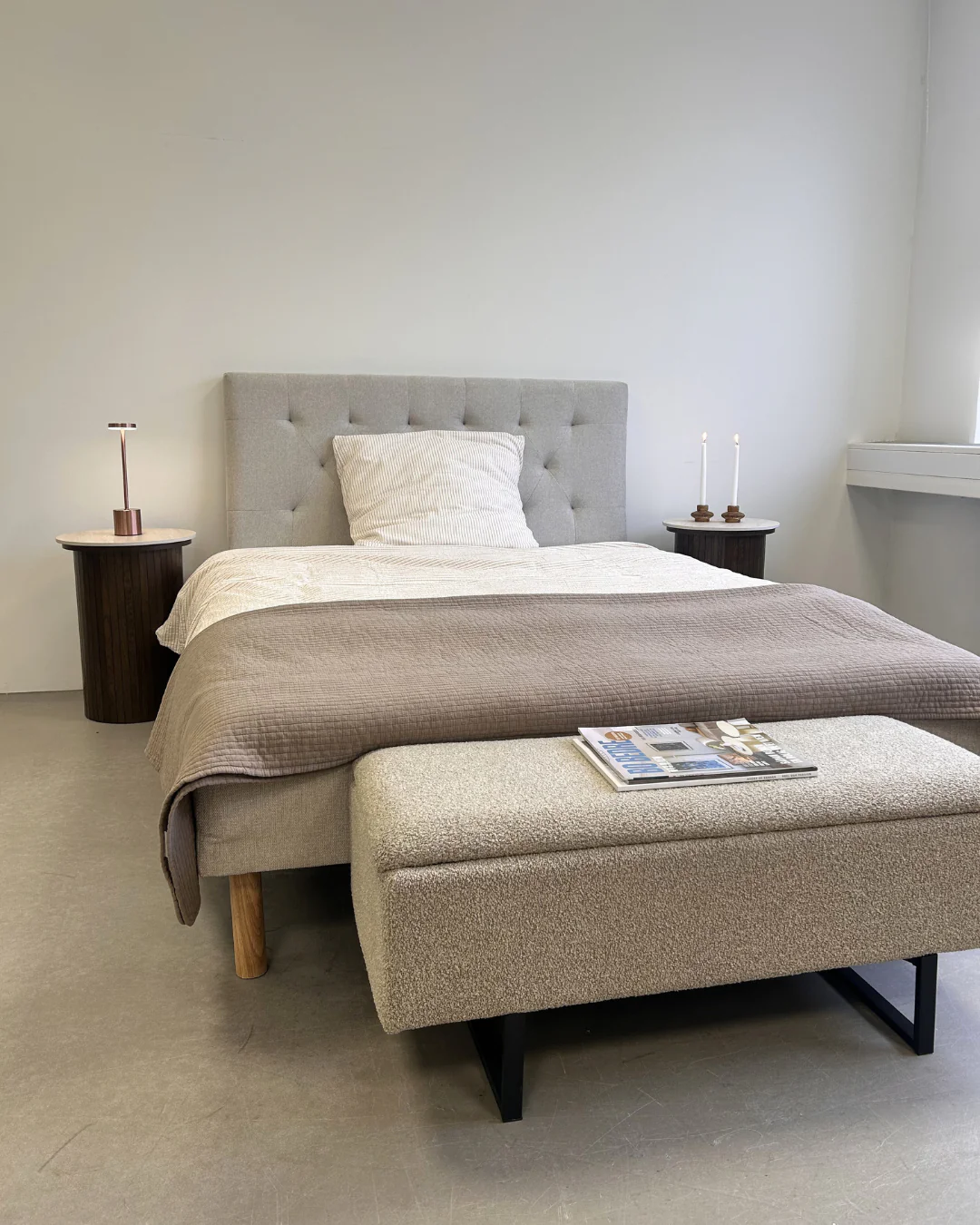 Premium resårbotten i beige 140x200 cm med 7 cm bäddmadrass i memoryskum exkl. ben - Image 2