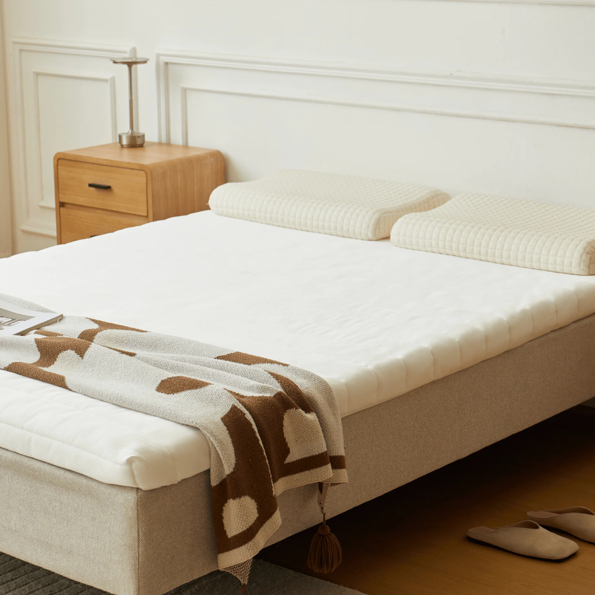 Premium resårbotten i beige 140x200 cm med 7 cm bäddmadrass i memoryskum exkl. ben - Image 4