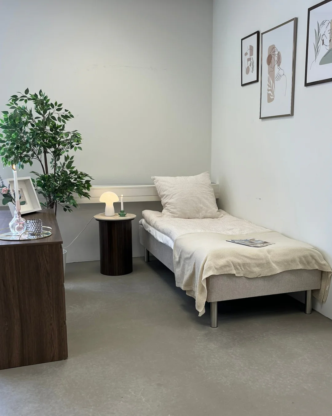 Resårbotten i beige 90x200 cm med 4 cm bäddmadrass i PU-skum exkl. ben - Image 5