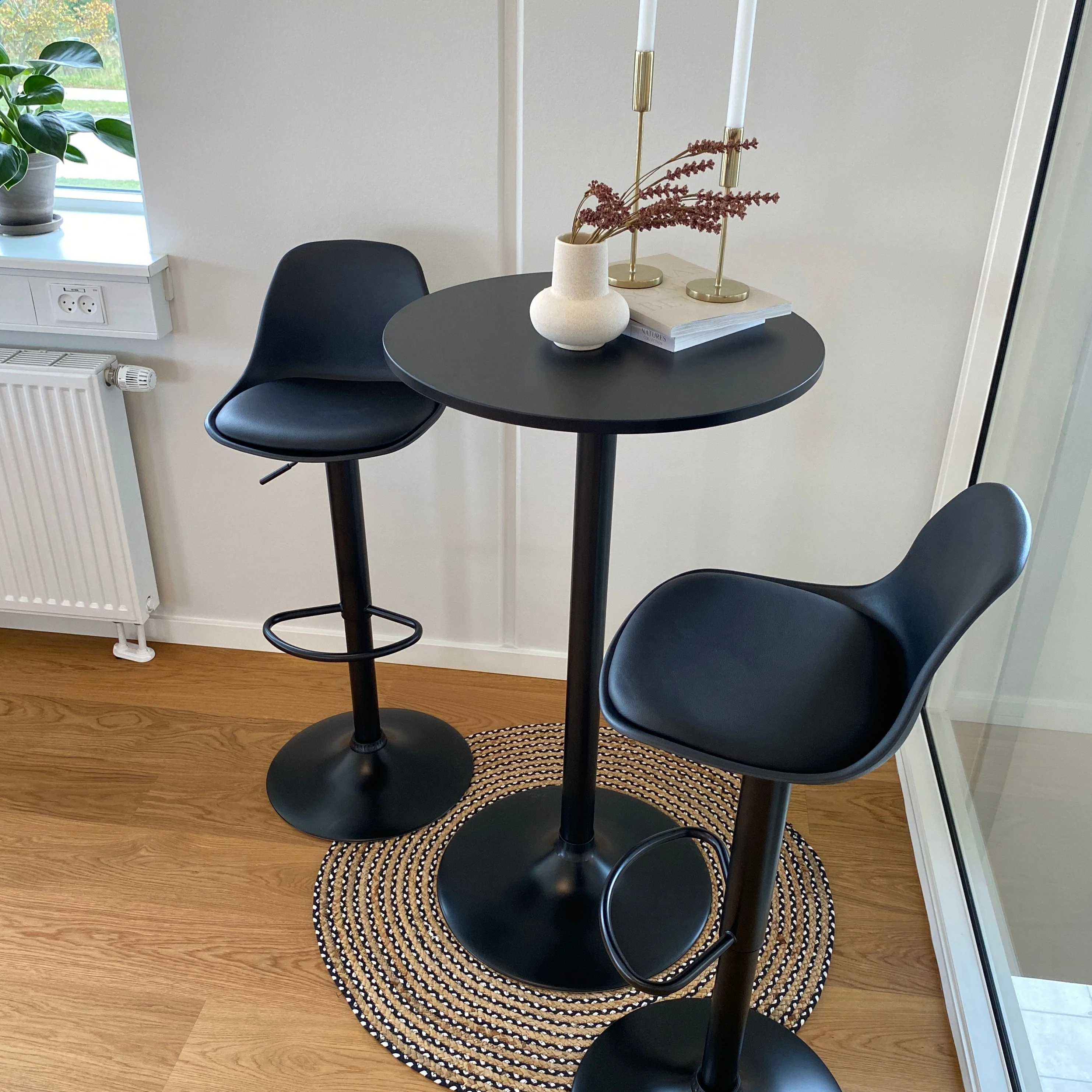 Sandie - Barstol snurrbar i svart plast med justerbar höjd - Image 2