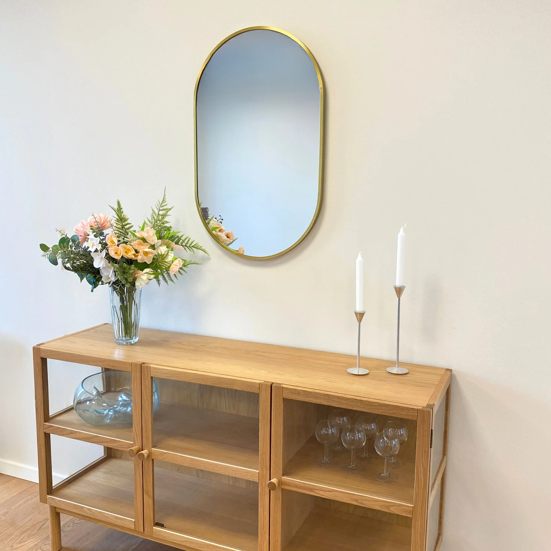 Sofie - Spegel oval med ram i mässing/guld 50 x 80 cm - Image 3